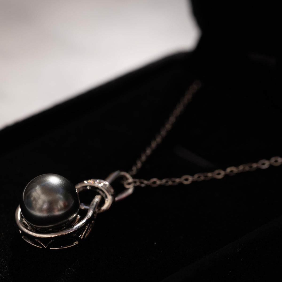 Tahitian Black Pearl Necklace, Boxed To Gift