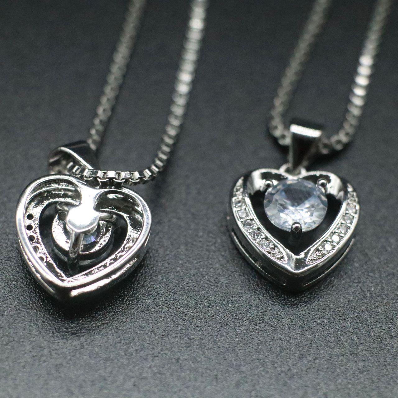 Fred Scarf Heart Pendant